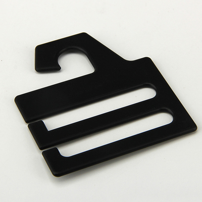 Black PS Hook Display Gantungan Dasi Plastik 6.1X7.4CM Logo Disesuaikan Terima
