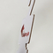 Kustom logo pencetakan kertas karton gantungan display tag untuk dasi syal sutra